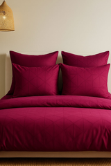 Layaan Homes Elegance Geo Maroon Duvet Set