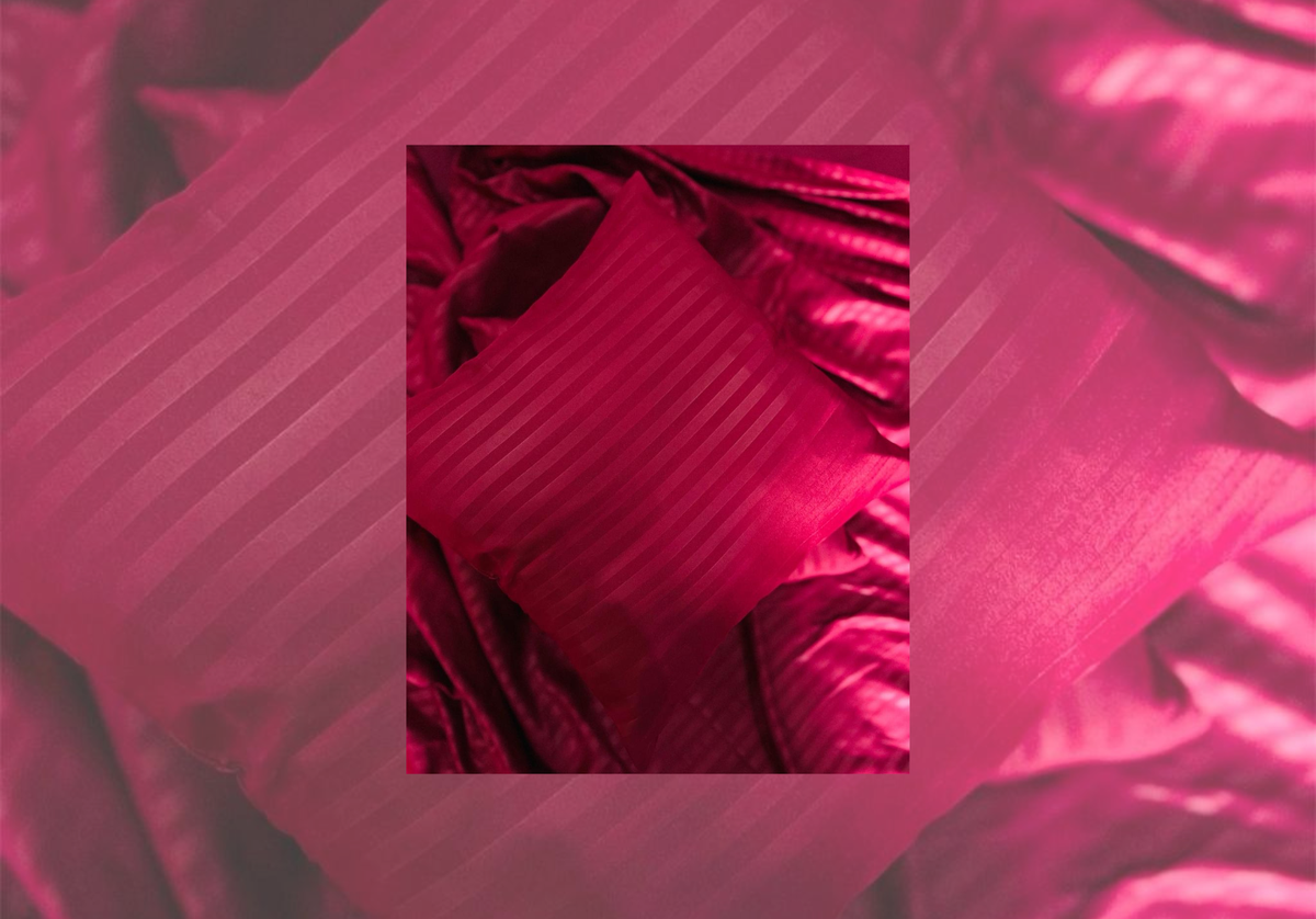 Layaan Homes Maroon Satin Bedding Set