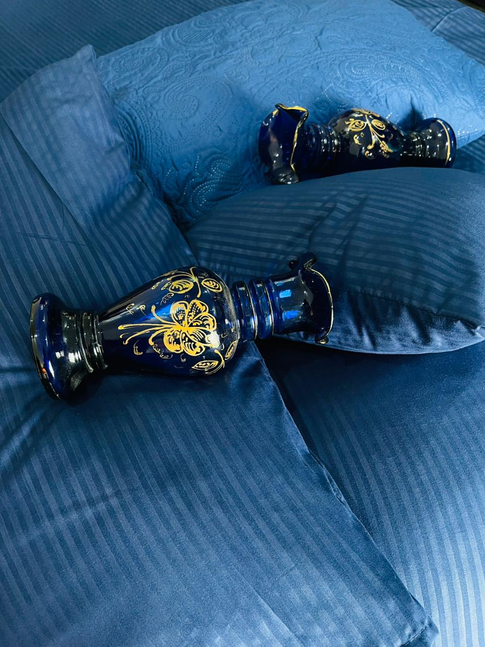 Layaan Homes Blue Thin Quilted Beding Set